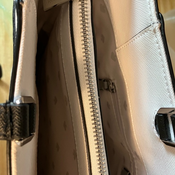 ๐ธKate Spade Tote & Wallet Set - Picture 10 of 16